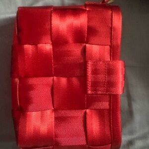 Harveys red pouch, does not come with strap